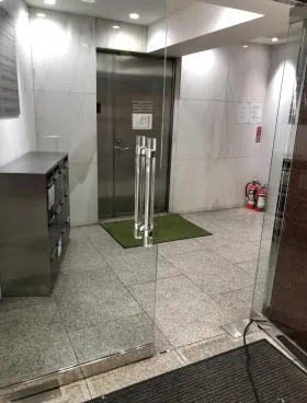 トーエイビルの外観