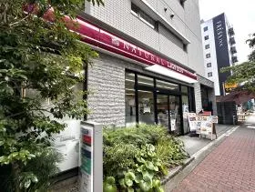 ナチュラルローソンを通過すれば当ビル着