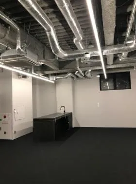 CIRCLES銀座ビルの外観