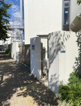 西新宿淀橋ビルの外観