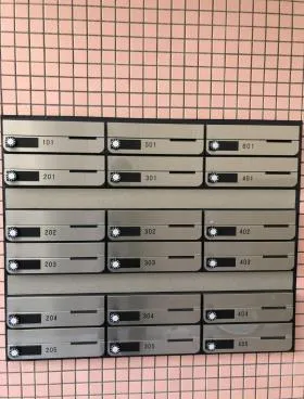 アルファサイトビルの外観