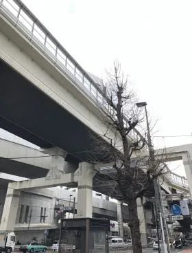 CRIMSON ONEの外観