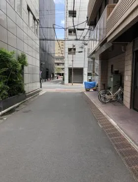 ロイヤル北上野ビルの外観