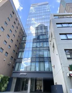 PMO西新宿ビルの外観