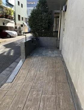 パレロワイヤル西麻布ビルの外観
