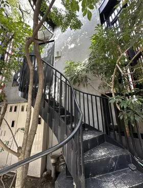 ミスティ西麻布ビルの外観