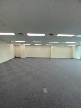 ティアラ北青山ビルの外観