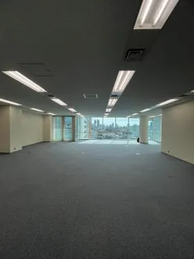 ティアラ北青山ビルの外観