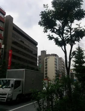 1東洋海事ビルの外観