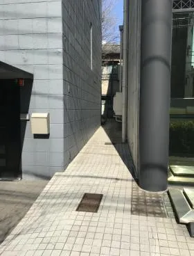 パビリオン駒場ビルの外観