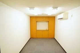 神保町2丁目ビルの外観