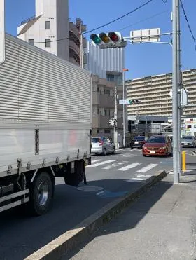 草野上落合ビルの外観