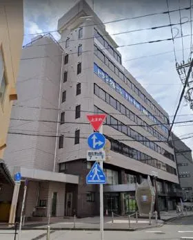 三ツ木聖蹟桜ヶ丘ビルの外観