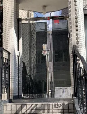 三澤ビルの外観