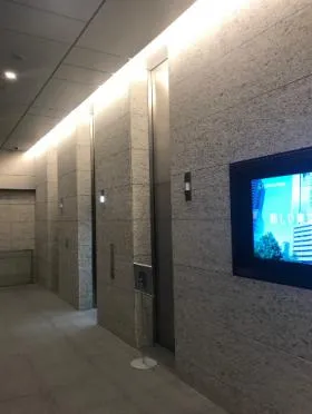 BIZCORE築地ビルの外観