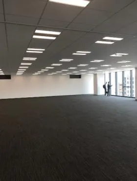 BIZCORE築地ビルの外観