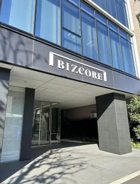 BIZCORE築地ビルの外観