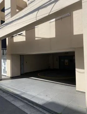 Arromic Bldg.(旧 BXIビルの外観