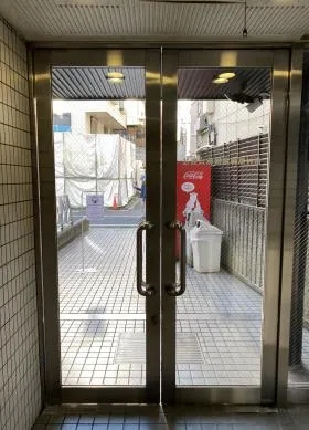 NMDビルの外観