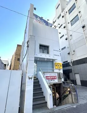 カシータ九州屋ビルの外観