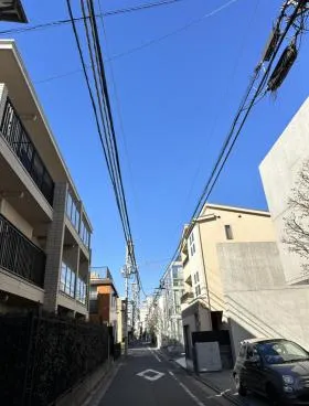BASE神宮前ビルの外観