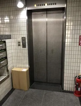 大久保ビルの外観