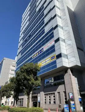 神奈川中小企業センタービルの外観