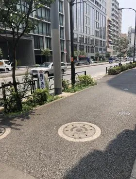 TH左門町ビルの外観
