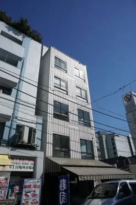 吉岡ビルの外観
