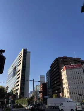 グランファースト新宿御苑の外観