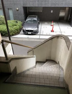 橋場コーポビルの外観