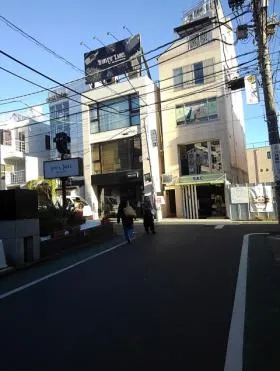 表参道4217ビルの外観