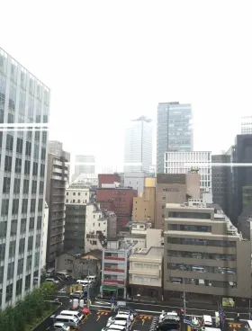平和ビルの外観