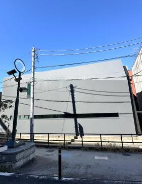 CASA神宮前ビルの外観