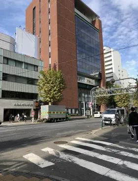 Naias神宮前の外観