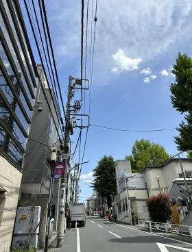 ジュニア千駄ヶ谷ビルの外観