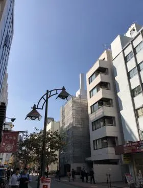 協栄ビルの外観