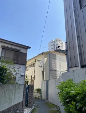 モデルナの外観
