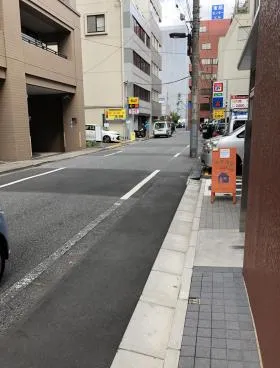 ザ・アキバミックス・アールエスビルの外観
