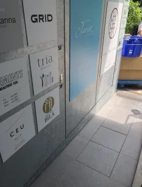 表参道TWビルの外観