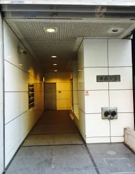 神南ビルの外観