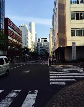 神南ビルの外観