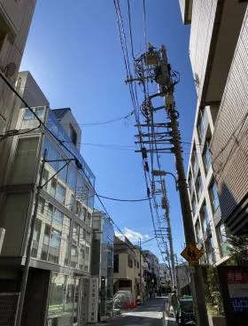 MFビルの外観