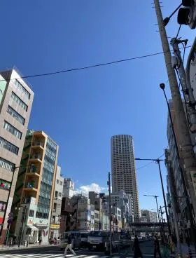 MFビルの外観