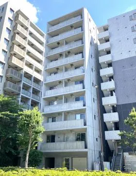 asu apartmentビルの外観