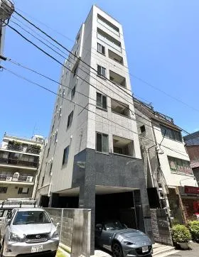 誠心ビルの外観