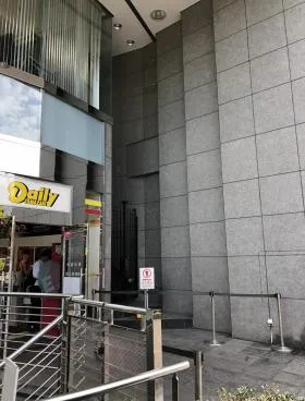 渋谷コロンバンビルの外観