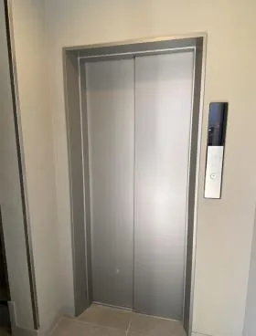 SHITOKUDOビルの外観
