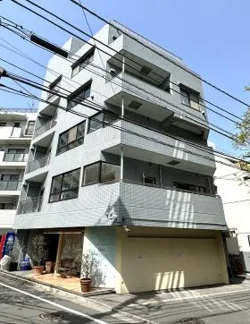 代々木松浦ビルの外観