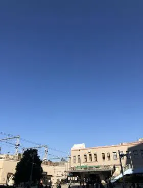 岡埜栄泉ビルの外観